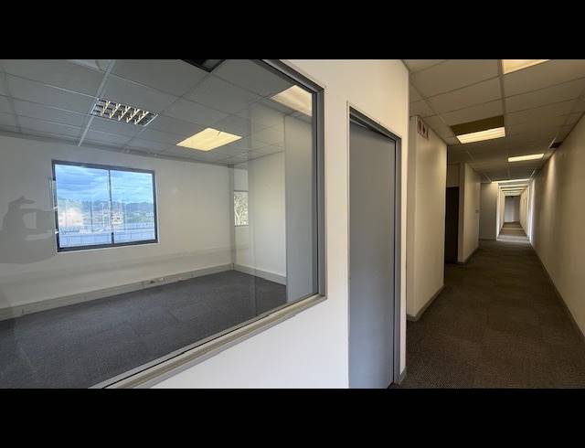 789M² OFFICE TO LET IN UMGENI BUSINESS PARK